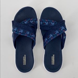 Skechers Flip Flop Sandals Size 8